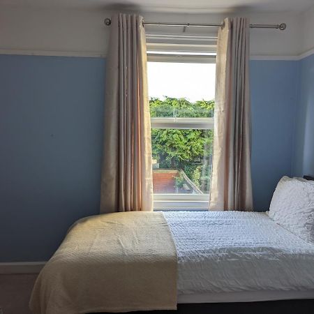 Gull Wing Guesthouse Lowestoft Exteriör bild