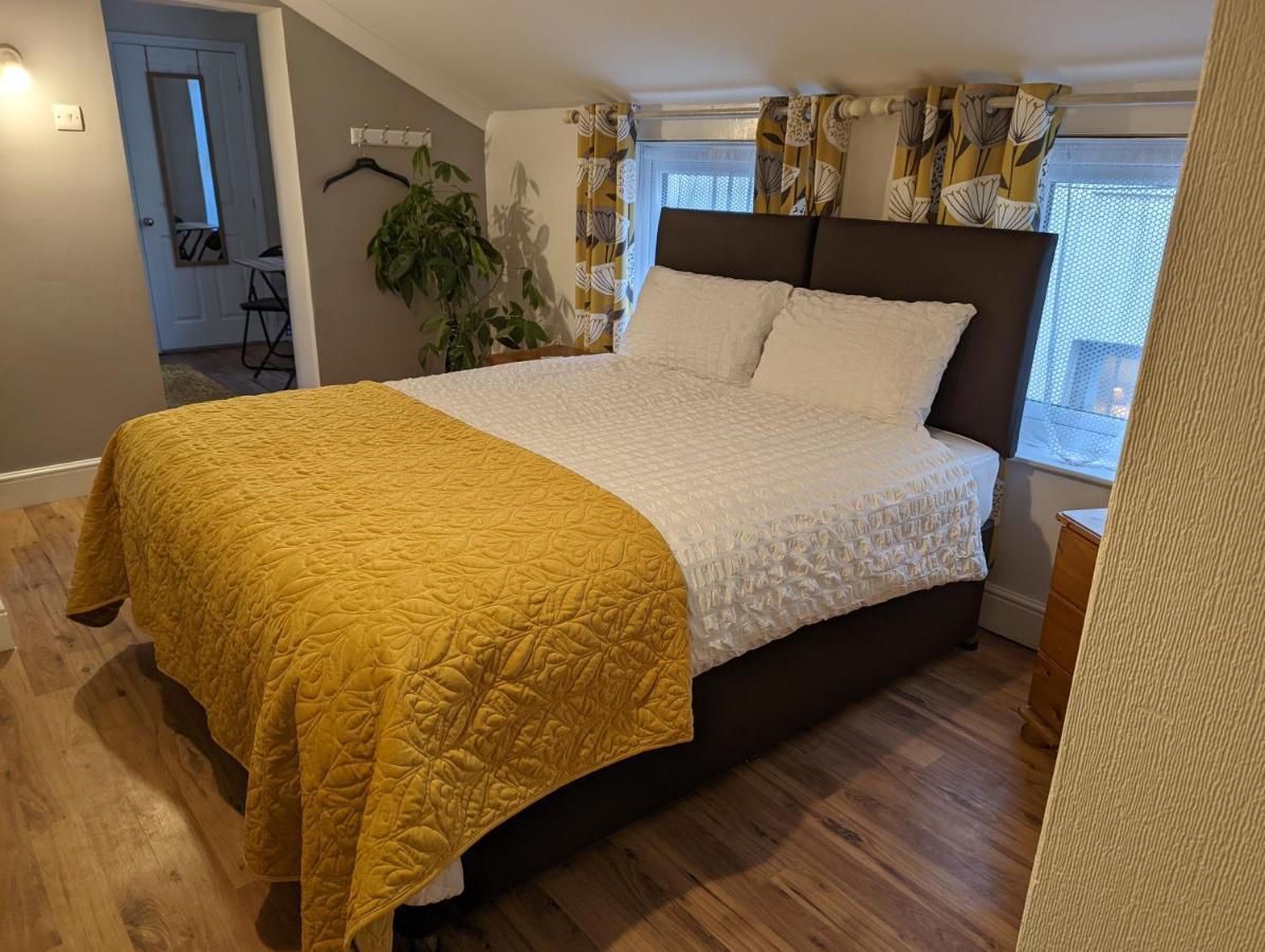 Gull Wing Guesthouse Lowestoft Exteriör bild